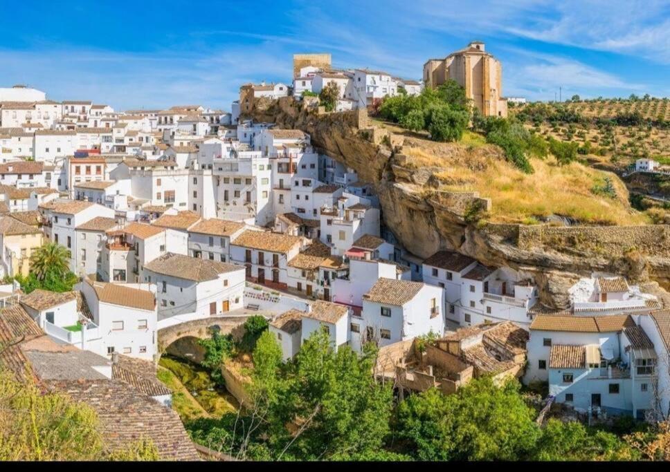 Casa Cueva La Luna Setenil De Las Bodegas Exterior photo